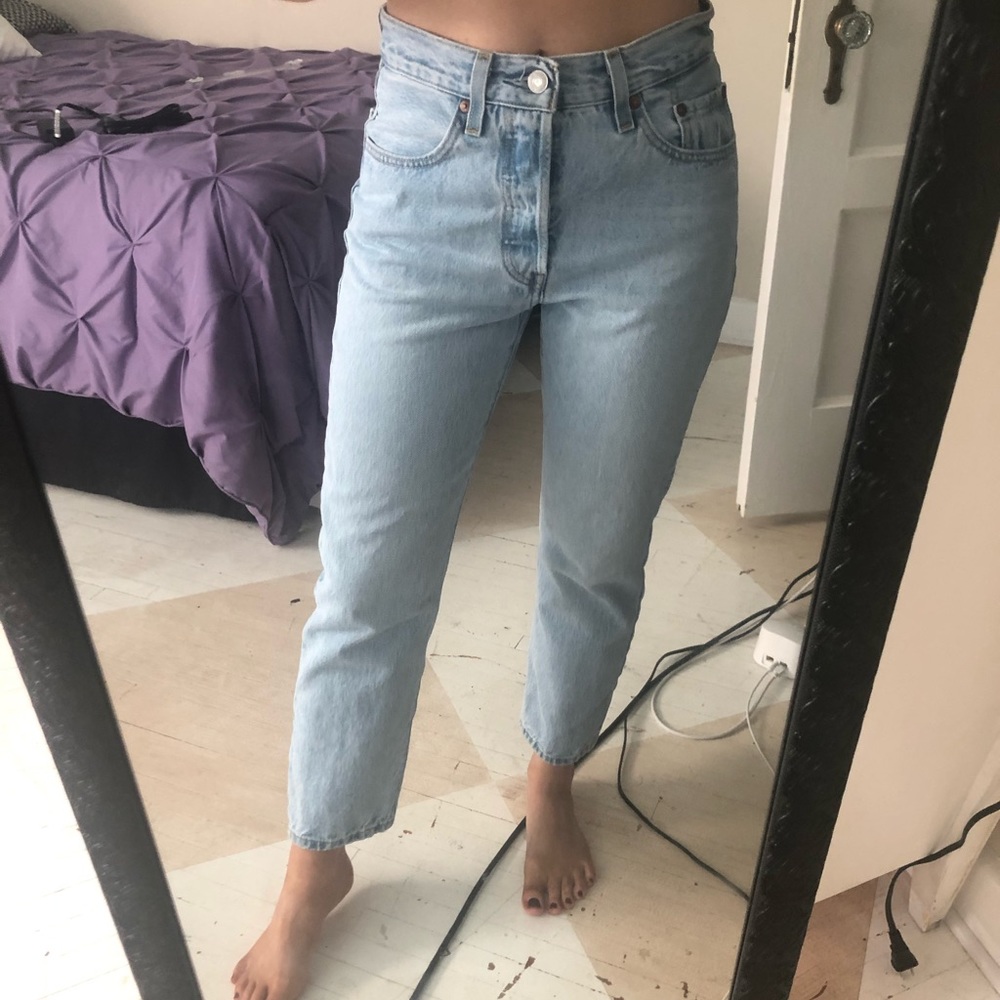 Levi’s 501 cropped jeans